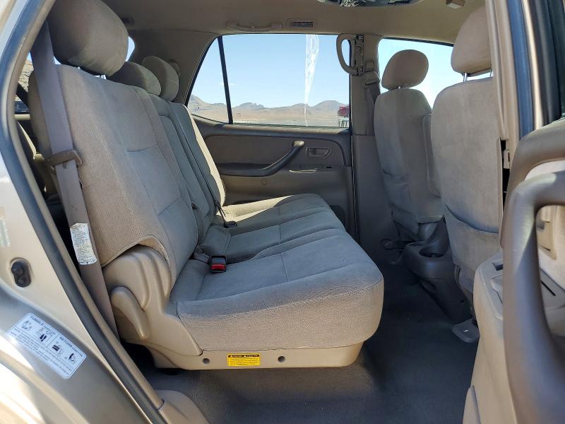 59841906 :رقم المزاد ، 5TDZT34AX4S238234 vin ، 2004 Toyota Sequoia مزاد بيع