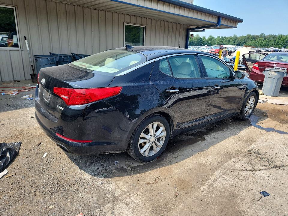 2013 Kia Optima მანქანა იყიდება აუქციონზე, vin: 5XXGN4A74DG254141, აუქციონის ნომერი: 60479546