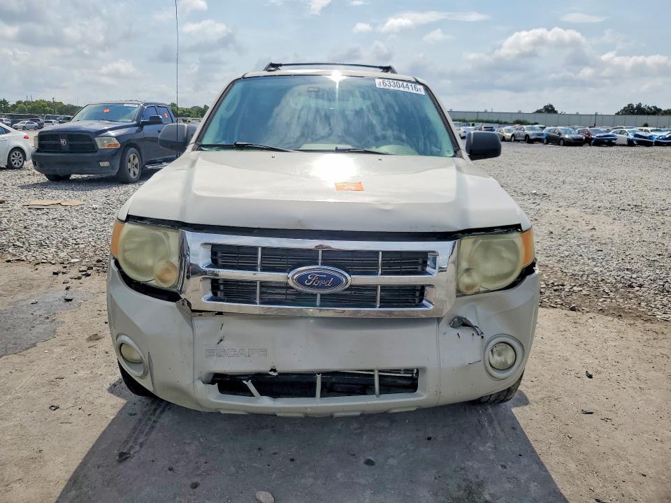 63304416 :رقم المزاد ، 1FMCU03799KA36664 vin ، 2009 Ford Escape مزاد بيع