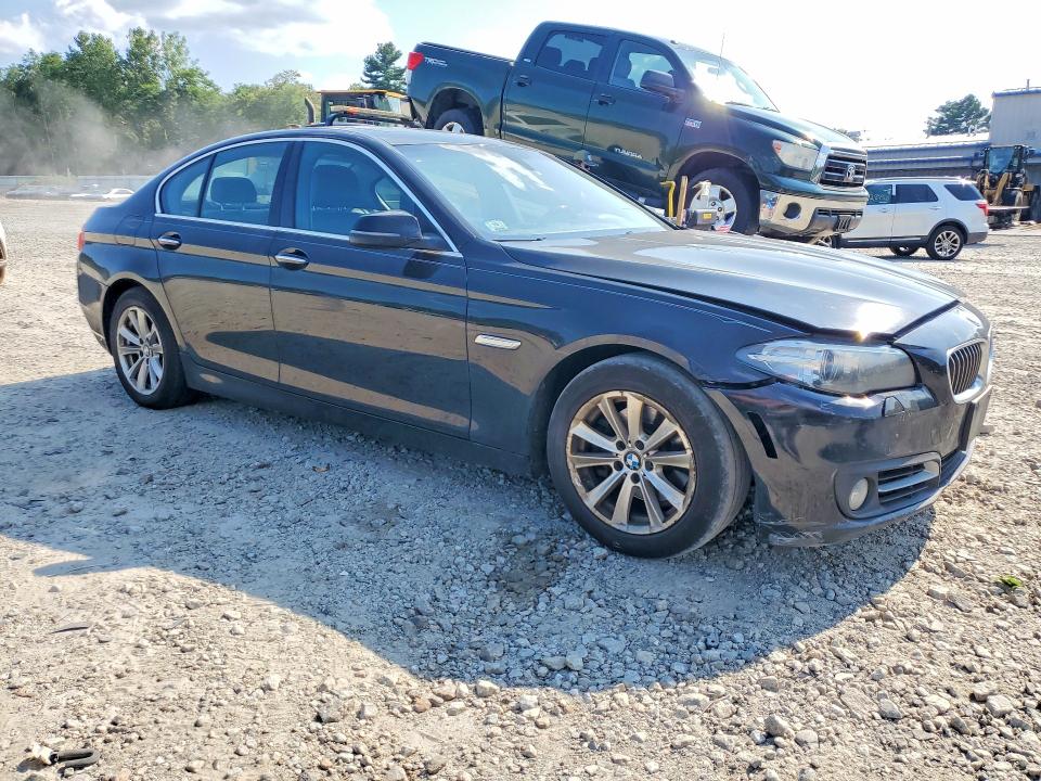 61844146 :رقم المزاد ، WBA5A7C53GG151514 vin ، 2016 Bmw 528 مزاد بيع