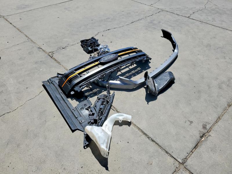 60885466 :رقم المزاد ، 1FTMF1C57MKE18028 vin ، 2021 Ford F150 مزاد بيع