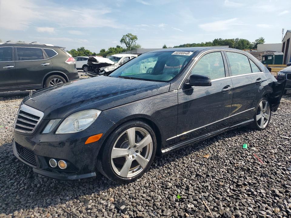 60380646 :رقم المزاد ، WDDHF5GB4AA045868 vin ، 2010 Mercedes-benz E مزاد بيع
