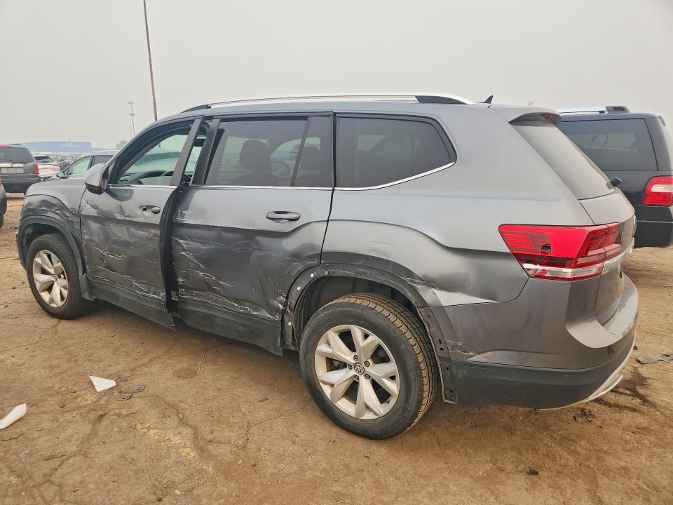 60840906 :رقم المزاد ، 1V2BR2CA9JC505578 vin ، 2018 Volkswagen Atlas مزاد بيع