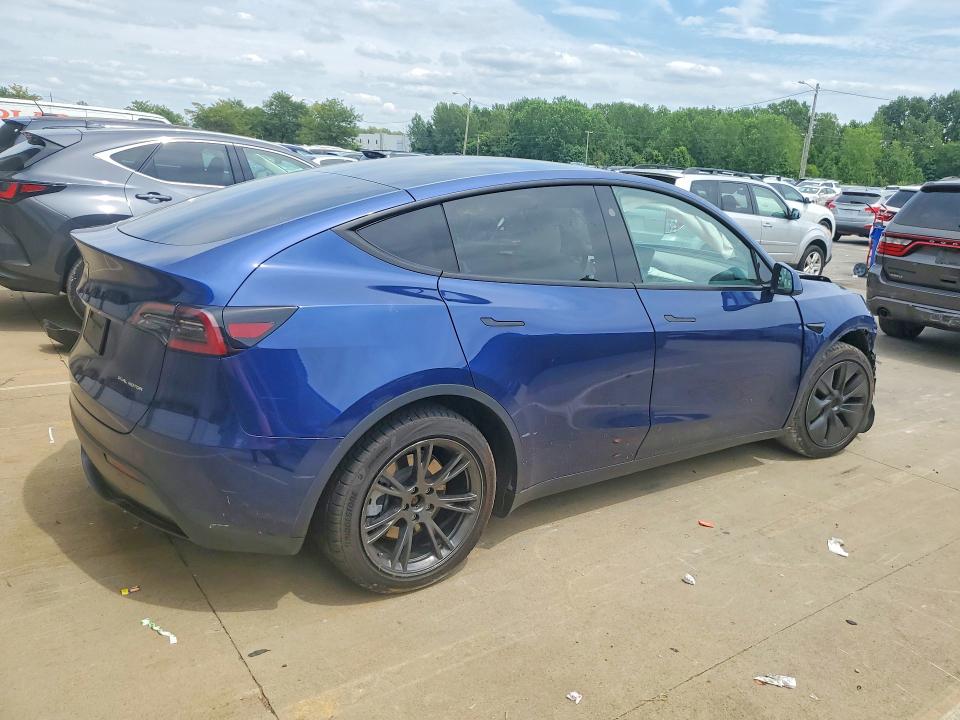 Продаж на аукціоні авто 2024 Tesla Model Y, vin: 7SAYGAEEXRF202774, номер лоту: 63569706