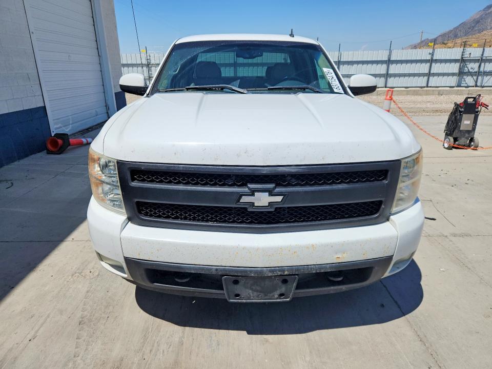 Продаж на аукціоні авто 2008 Chevrolet Silverado, vin: 1GCEK19J98Z331720, номер лоту: 63715476