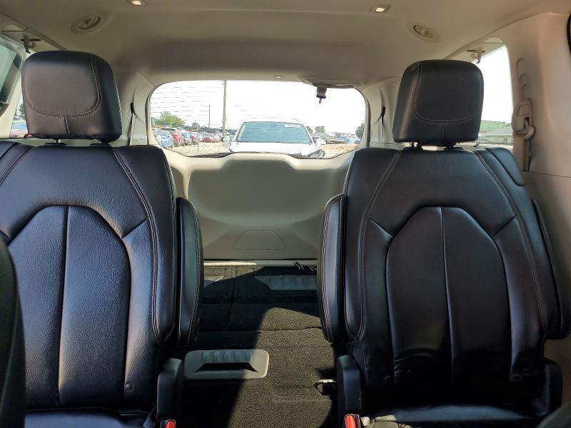 62591346 :رقم المزاد ، 2C4RC1BG0HR683169 vin ، 2017 Chrysler Pacifica مزاد بيع