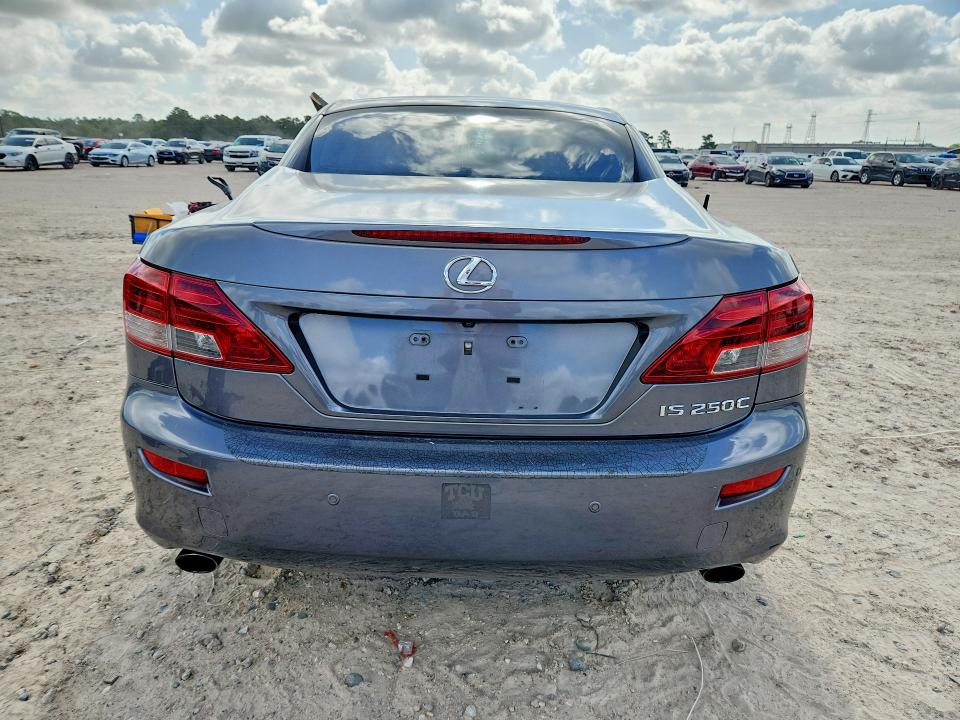 62701696 :رقم المزاد ، JTHFF2C2XC2522420 vin ، 2012 Lexus Is 250c مزاد بيع
