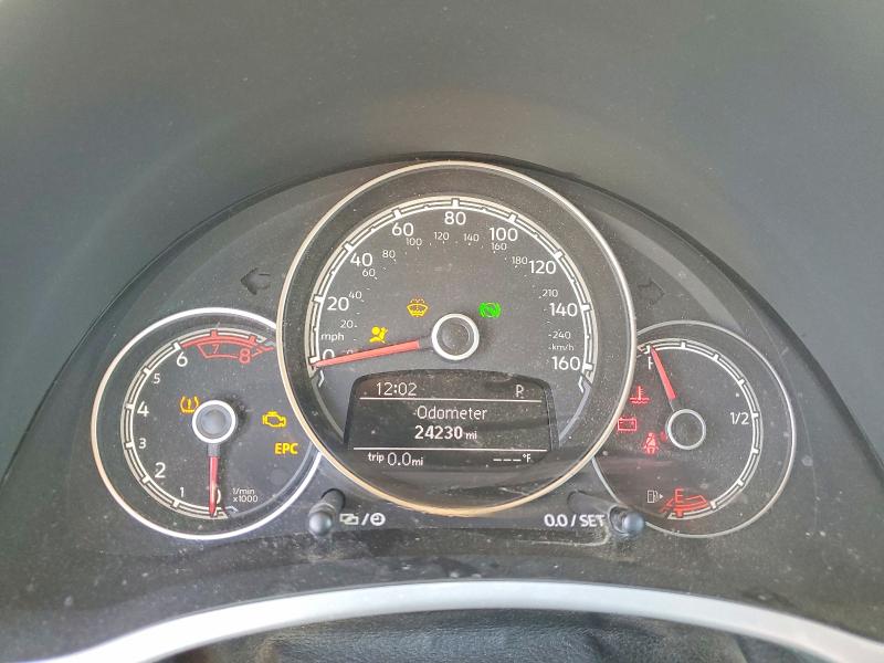 Продажа на аукционе авто 2017 Volkswagen Beetle, vin: 3VW517AT0HM813977, номер лота: 62652646