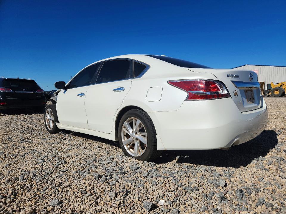 2015 Nissan Altima მანქანა იყიდება აუქციონზე, vin: 1N4AL3AP9FC436318, აუქციონის ნომერი: 61911246