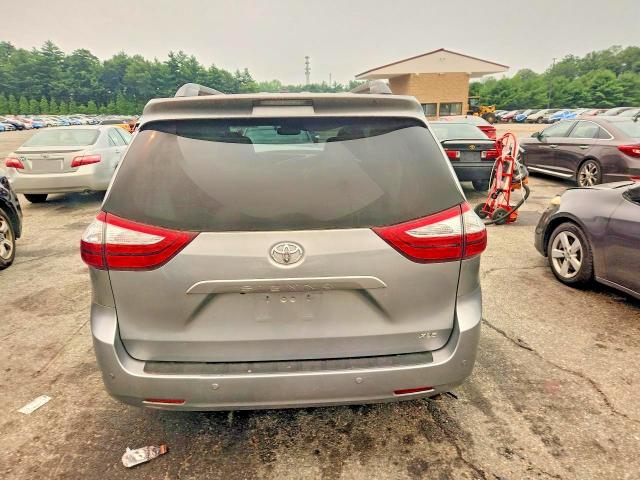 Продаж на аукціоні авто 2017 Toyota Sienna, vin: 5TDYZ3DC6HS851405, номер лоту: 60690616