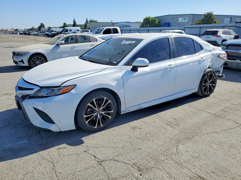 Продажа на аукционе авто 2018 Toyota Camry, vin: 4T1B11HK6JU649468, номер лота: 60219356