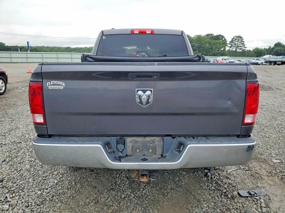 61283316 :رقم المزاد ، 1C6RR6FG0JS349953 vin ، 2018 Ram 1500 مزاد بيع