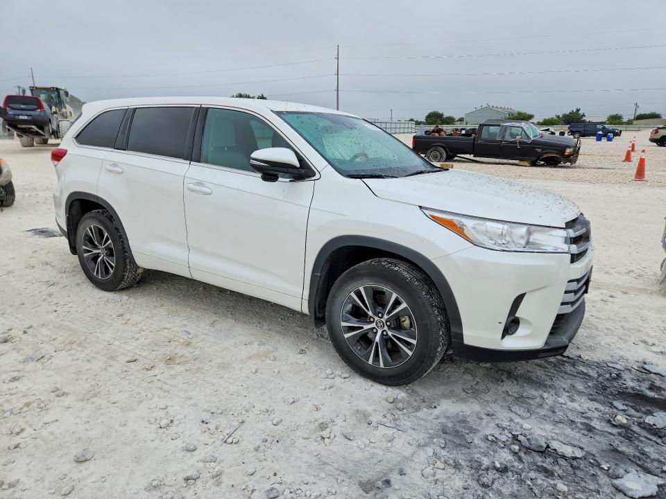 58378246 :رقم المزاد ، 5TDZZRFH6JS266720 vin ، 2018 Toyota Highlander مزاد بيع