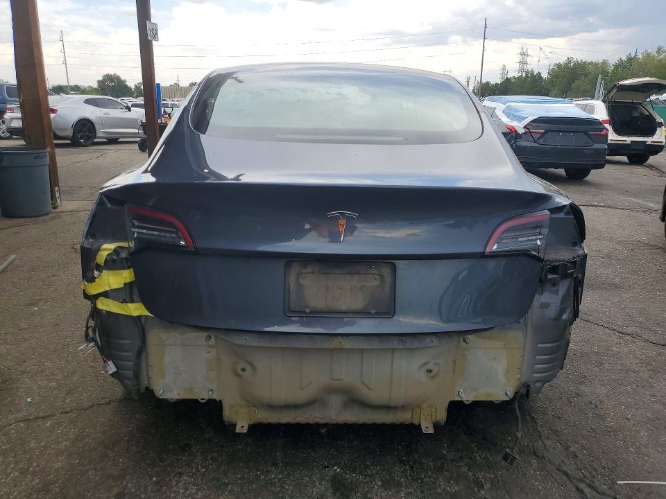 Продажа на аукционе авто 2023 Tesla Model 3, vin: 5YJ3E1EA5PF394015, номер лота: 61983986