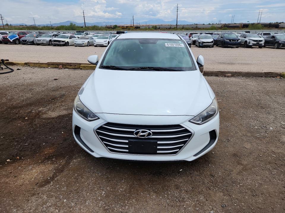 61601096 :رقم المزاد ، 5NPD84LF8JH296665 vin ، 2018 Hyundai Elantra مزاد بيع