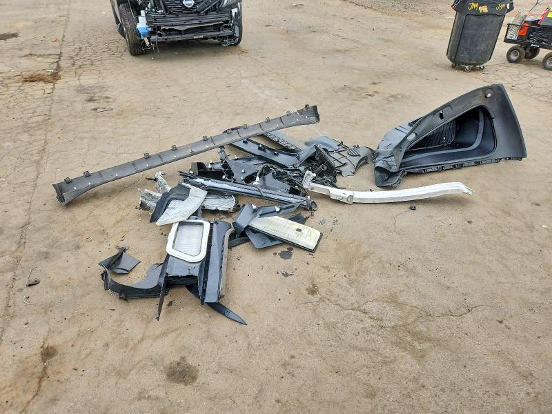 61525206 :رقم المزاد ، 7SAYGDEE1TF325808 vin ، 2026 Tesla Model Y مزاد بيع