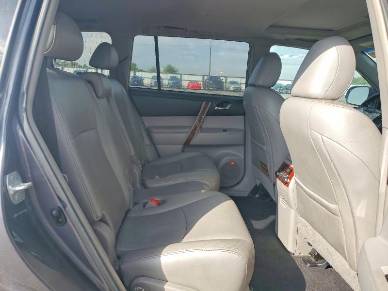 61624096 :رقم المزاد ، 5TDYK3EH3DS102991 vin ، 2013 Toyota Highlander مزاد بيع