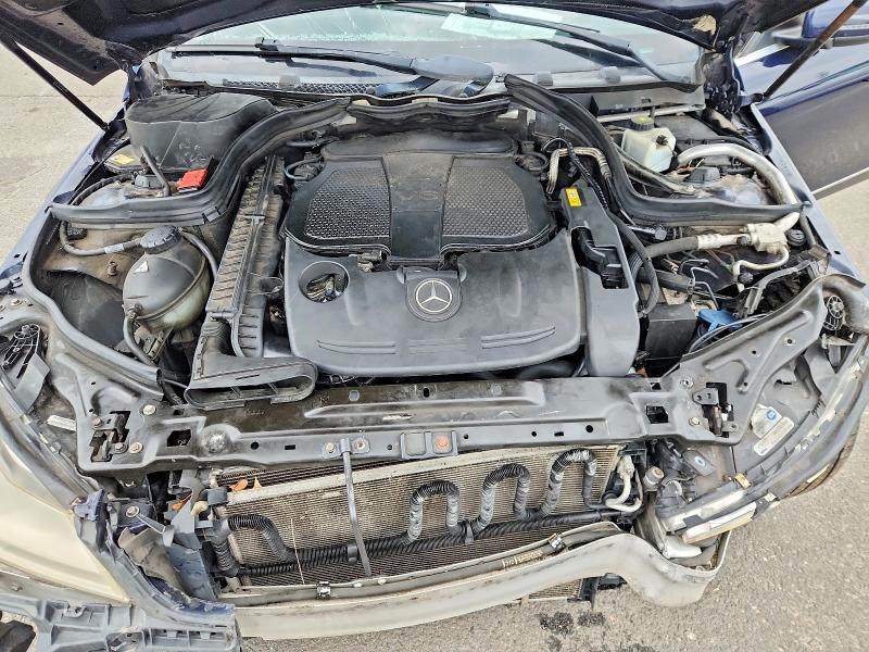 61734436 :رقم المزاد ، WDDGF8AB8EG221068 vin ، 2014 Mercedes-benz C مزاد بيع