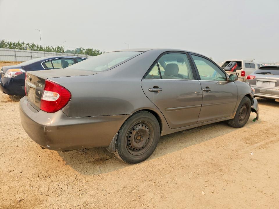 Aukcja sprzedaży 2002 Toyota Camry, vin: JTDBF32K220052630, numer aukcji: 62445006