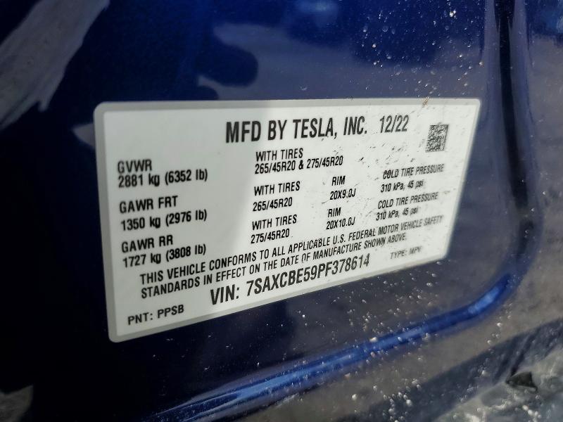 61977476 :رقم المزاد ، 7SAXCBE59PF378614 vin ، 2023 Tesla Model X مزاد بيع