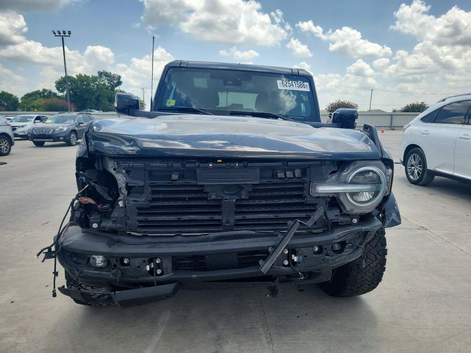 Продажа на аукционе авто 2025 Ford Bronco, vin: 1FMEE8BP2SLB43089, номер лота: 62541586