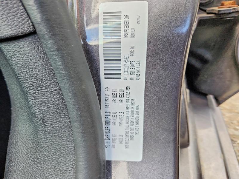 62750606 :رقم المزاد ، 1C3CCCBB7FN554611 vin ، 2015 Chrysler 200 مزاد بيع