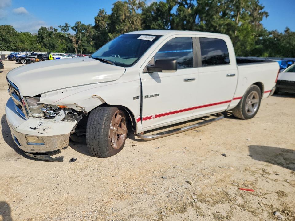 61848926 :رقم المزاد ، 1D7RB1CT6AS205993 vin ، 2010 Dodge Ram 1500 مزاد بيع