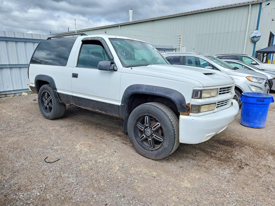 Продажа на аукционе авто 1998 Chevrolet Tahoe, vin: 3GNEK18R6WG128702, номер лота: 61700306