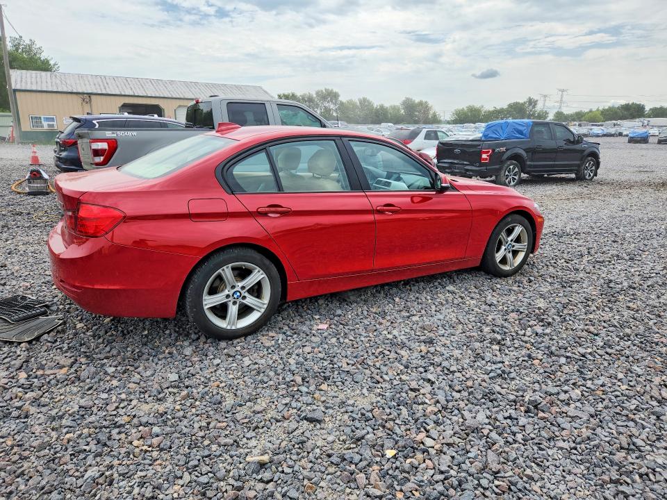 62507296 :رقم المزاد ، WBA3B3C54DJ810471 vin ، 2013 Bmw 328 مزاد بيع