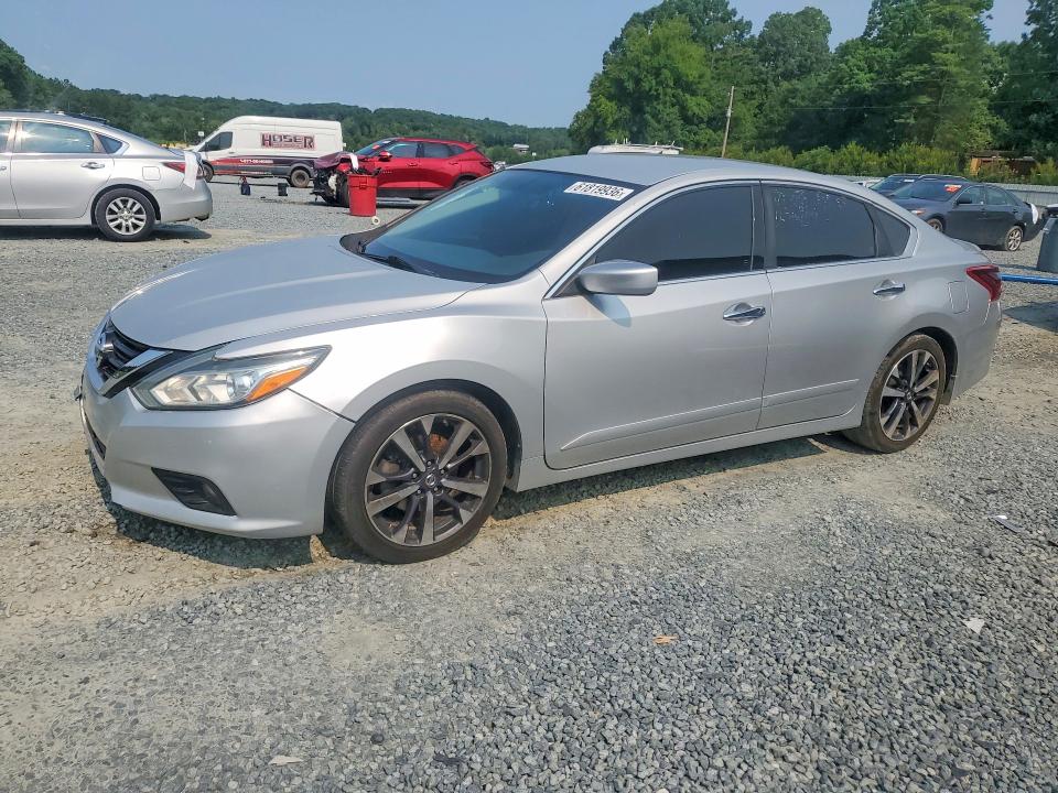 Auction sale of the 2017 Nissan Altima, vin: 1N4AL3AP8HN308840, lot number: 61819936