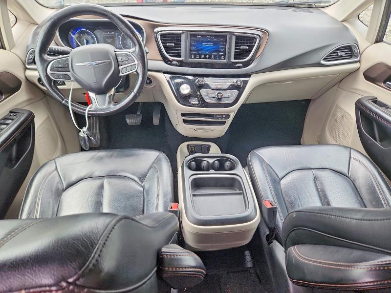 62790846 :رقم المزاد ، 2C4RC1BG2KR550310 vin ، 2019 Chrysler Pacifica مزاد بيع