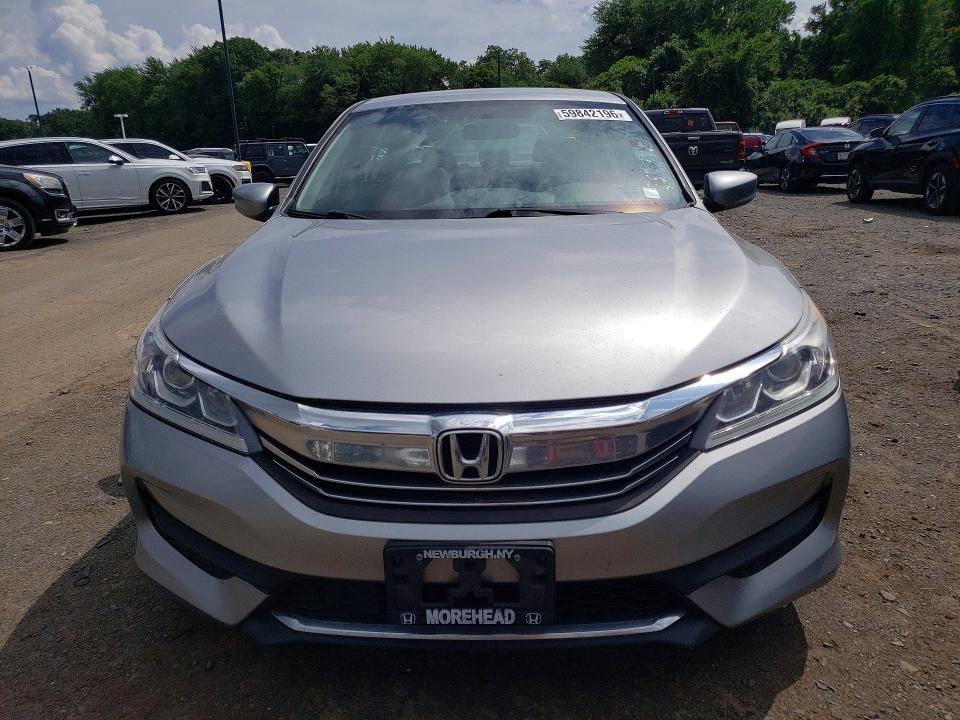 59842196 :رقم المزاد ، 1HGCR2F34HA202590 vin ، 2017 Honda Accord مزاد بيع