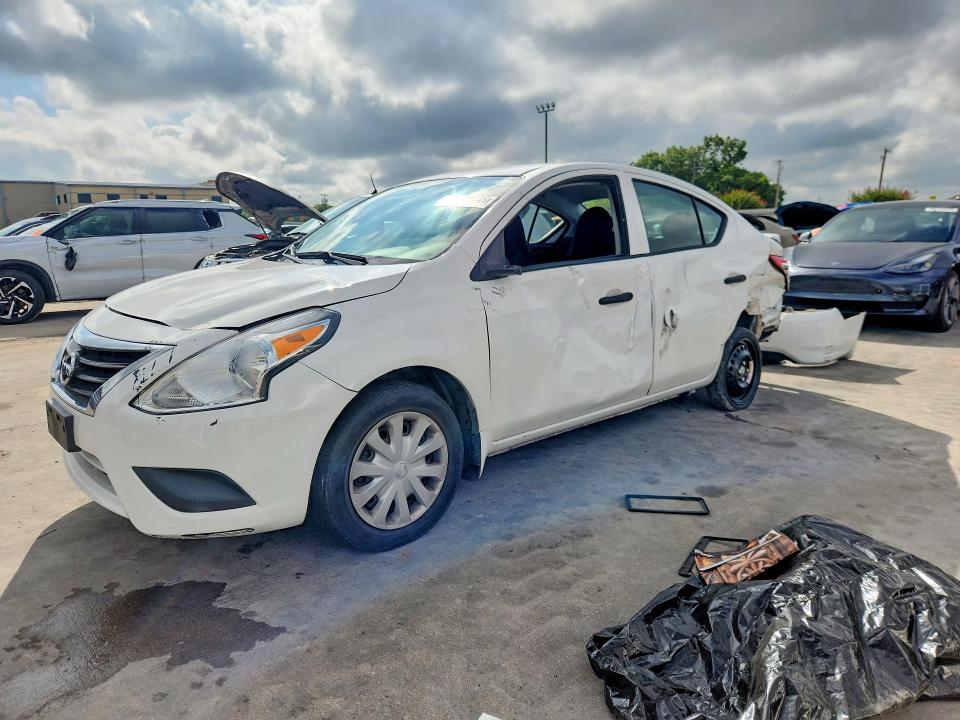 61057146 :رقم المزاد ، 3N1CN7AP0HL865216 vin ، 2017 Nissan Versa مزاد بيع