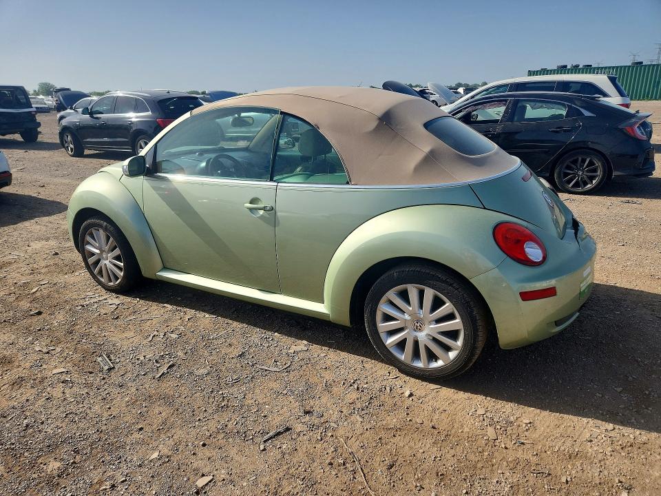 73343355 :رقم المزاد ، 3VWRF31Y78M411557 vin ، 2008 Volkswagen New Beetle مزاد بيع