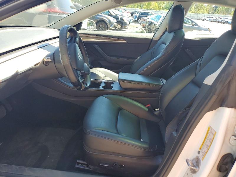60676596 :رقم المزاد ، 5YJ3E1EA5NF285731 vin ، 2022 Tesla Model 3 مزاد بيع