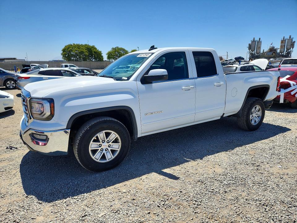 60212546 :رقم المزاد ، 1GTR1MEC5JZ360392 vin ، 2018 Gmc Sierra مزاد بيع