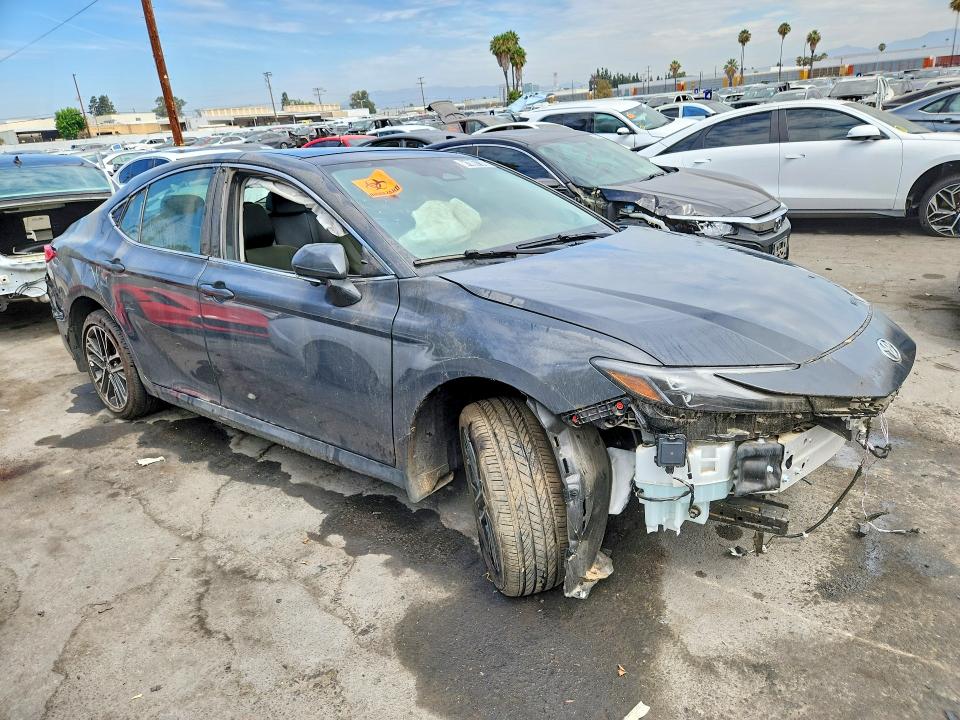 Продажа на аукционе авто 2025 Toyota Camry, vin: 4T1DAACK8SU626064, номер лота: 41897146