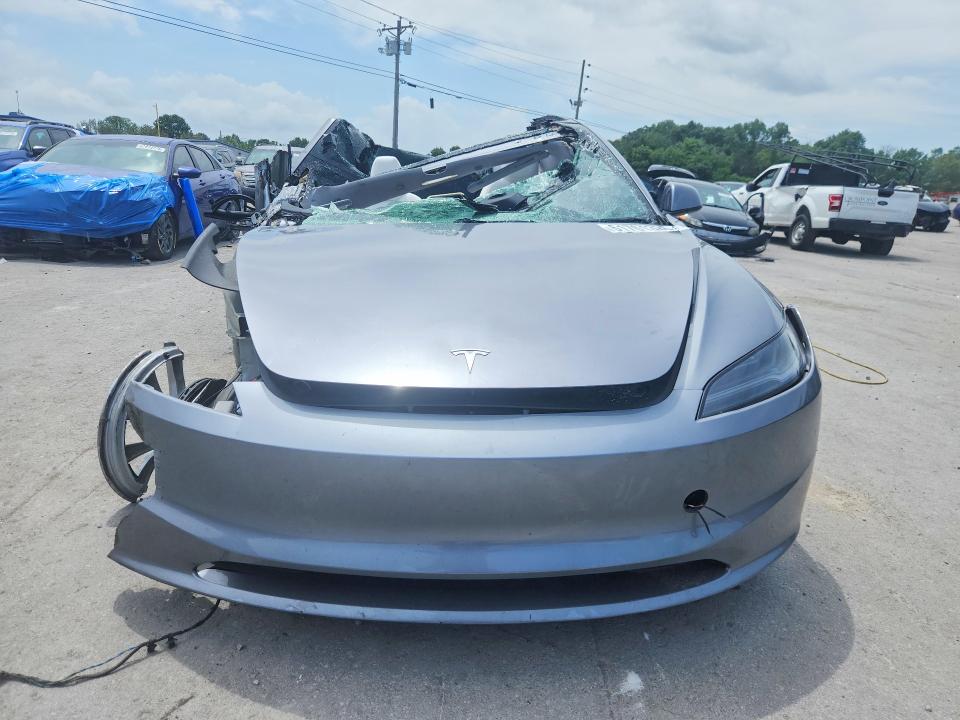 61761326 :رقم المزاد ، 5YJ3E1EB6SF909783 vin ، 2025 Tesla Model 3 مزاد بيع