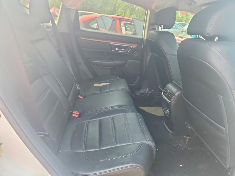 60280616 :رقم المزاد ، 2HKRW2H90JH137948 vin ، 2018 Honda Cr-v مزاد بيع