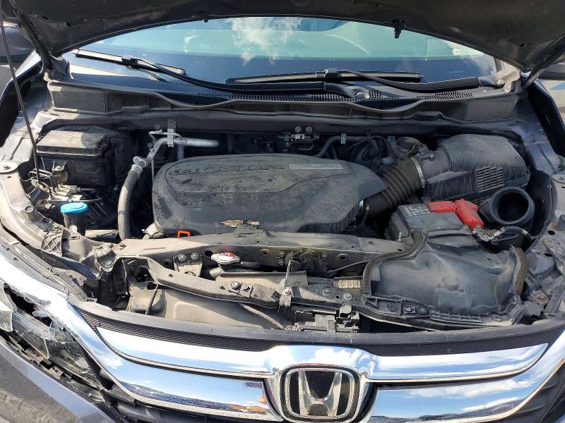 60359136 :رقم المزاد ، 5FNRL6H77JB022566 vin ، 2018 Honda Odyssey مزاد بيع