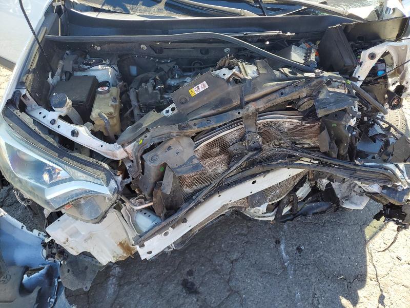 60485156 :رقم المزاد ، JTMWFREVXJJ184716 vin ، 2018 Toyota Rav4 مزاد بيع