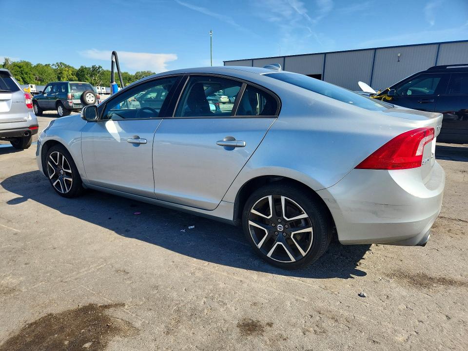 2017 Volvo S60 მანქანა იყიდება აუქციონზე, vin: YV126MFL4H2431418, აუქციონის ნომერი: 59691016