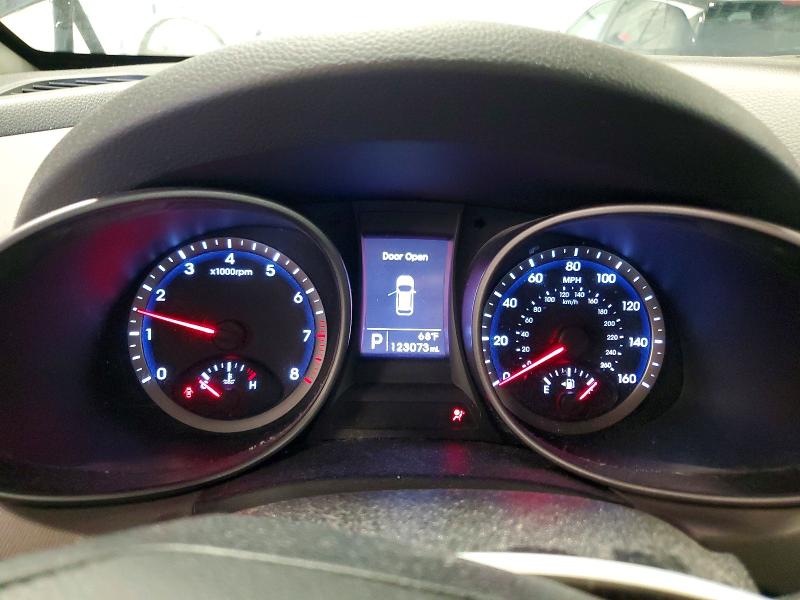 Продаж на аукціоні авто 2015 Hyundai Santa Fe Sport, vin: 5XYZU3LB5FG293293, номер лоту: 62838556