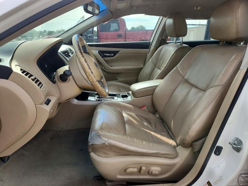 2013 Nissan Altima მანქანა იყიდება აუქციონზე, vin: 1N4AL3AP1DN494408, აუქციონის ნომერი: 60656676