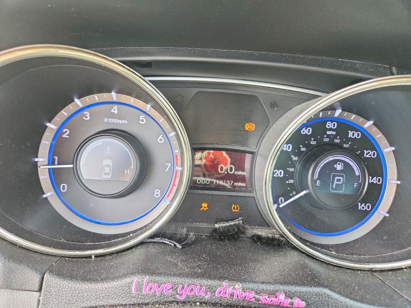 61664316 :رقم المزاد ، 5NPEC4AC2CH384271 vin ، 2012 Hyundai Sonata مزاد بيع
