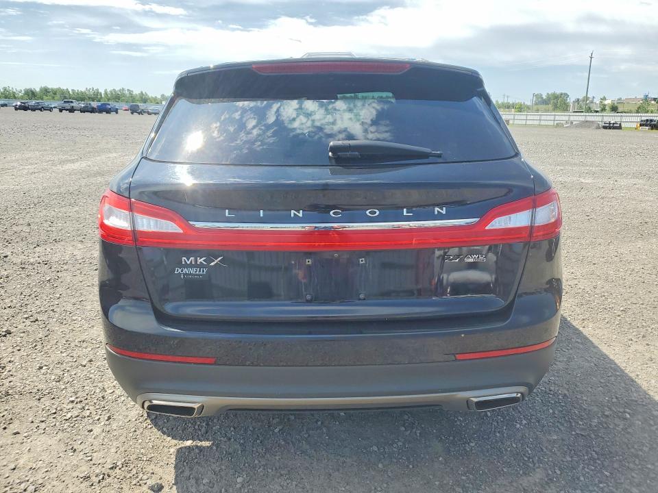 61202706 :رقم المزاد ، 2LMTJ8LP0GBL72996 vin ، 2016 Lincoln Mkx مزاد بيع
