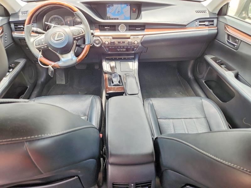 2016 Lexus Es მანქანა იყიდება აუქციონზე, vin: 58ABK1GG1GU015870, აუქციონის ნომერი: 61399566