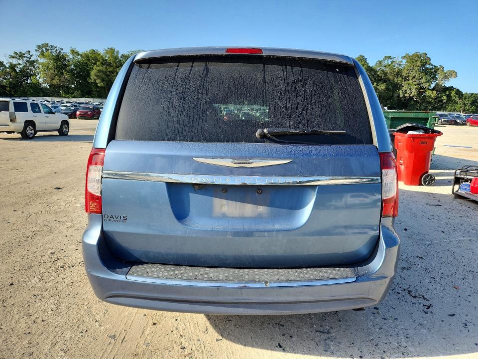 61962446 :رقم المزاد ، 2A4RR5DG9BR782397 vin ، 2011 Chrysler Town & Country مزاد بيع