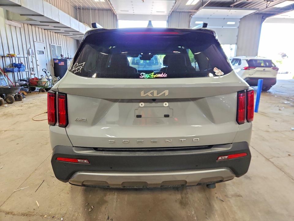 2022 Kia Sorento მანქანა იყიდება აუქციონზე, vin: 5XYRKDLF6NG090894, აუქციონის ნომერი: 63202726