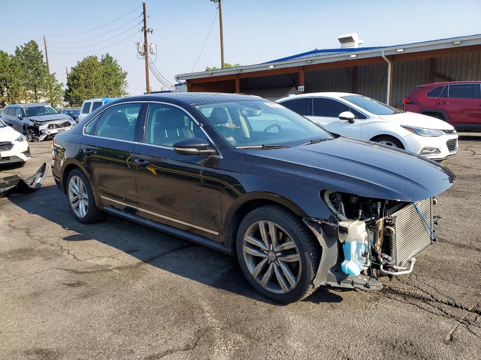 58589146 :رقم المزاد ، 1VWCT7A34GC036592 vin ، 2016 Volkswagen Passat مزاد بيع